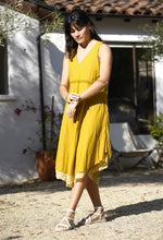 Load image into Gallery viewer, Tiffany Dress Yellow
