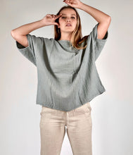 Load image into Gallery viewer, Everly Double Cotton Gauze Blouse
