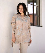Load image into Gallery viewer, Anoushka Foil Printed Top Beige
